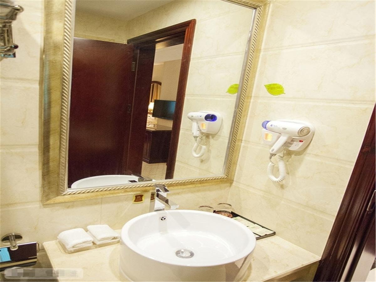 Vienna International Hotel Shanghai Baoshan Pangu Road Zewnętrze zdjęcie